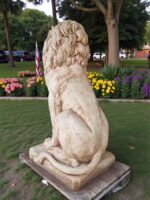 Leone seduto altezza 120 cm - immagine 4