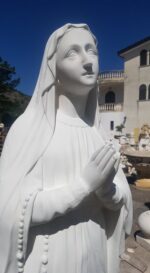 STATUA MADONNA DI LOURDES CON BERNARDETTE ALT. 160 CM - immagine 4