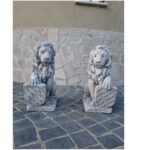 COPPIA DI LEONI CON STEMMA - immagine 12