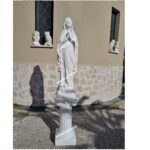 STATUA MADONNA DI LOURDES CON COLONNA ALTEZZA 130 CM - immagine 2