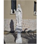 STATUA MADONNA DI LOURDES CON COLONNA ALTEZZA 130 CM - immagine 8