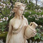Statua Venere acquaiola altezza 180 cm - immagine 3