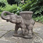 Elefante decorativo con vaso - immagine 4