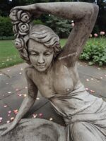 Statua Della Venere Alla Fonte - Altezza 140 cm - immagine 4